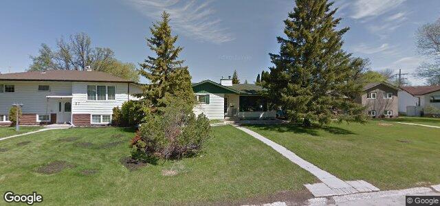 Larawan ng 31 Belcourt Bay sa Winnipeg, Manitoba