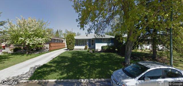 Larawan ng 31 Bering Avenue sa Winnipeg, Manitoba