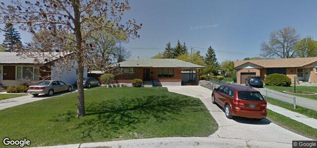 Larawan ng 31 Henday Bay sa Winnipeg, Manitoba