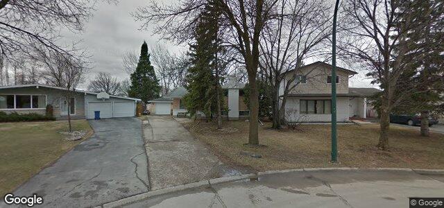 Larawan ng 31 Pontiac Bay sa Winnipeg, Manitoba