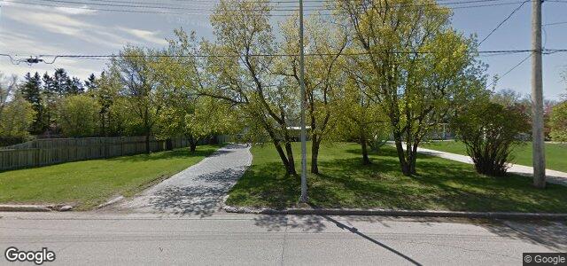 Larawan ng 3102 Assiniboine Avenue sa Winnipeg, Manitoba