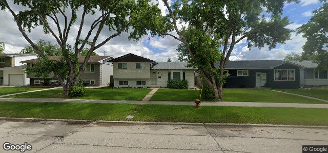 Larawan ng 325 Bedson Street sa Winnipeg, Manitoba