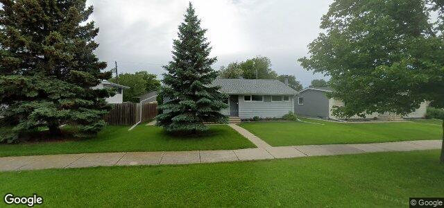 Larawan ng 326 Raquette Street sa Winnipeg, Manitoba