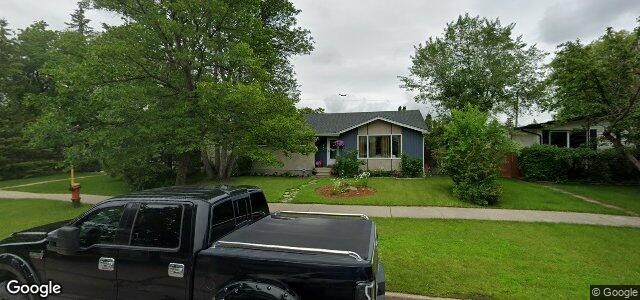 Larawan ng 327 Raquette Street sa Winnipeg, Manitoba