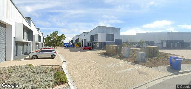 Larawan ng 33 Columbus Crescent sa Winnipeg, Manitoba