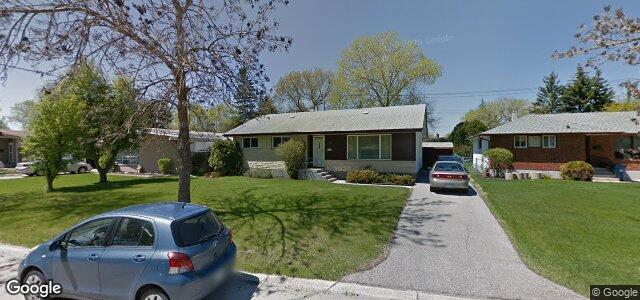 Photo of 33 Henday Bay in Winnipeg, Manitoba