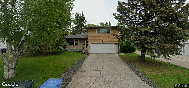 Larawan ng 33 Peary Crescent sa Winnipeg, Manitoba