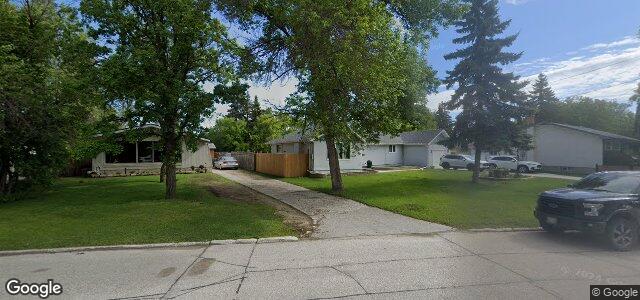 Larawan ng 3301 Assiniboine Avenue sa Winnipeg, Manitoba