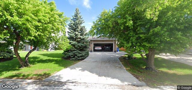 Larawan ng 3445 Assiniboine Grove sa Winnipeg, Manitoba