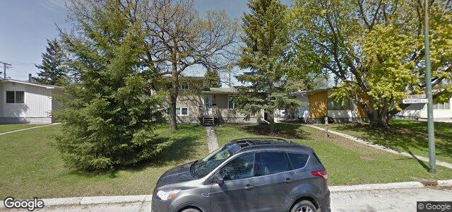 Larawan ng 346 Whitegates Crescent sa Winnipeg, Manitoba