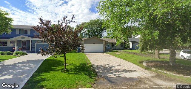 Larawan ng 3468 Assiniboine Grove sa Winnipeg, Manitoba