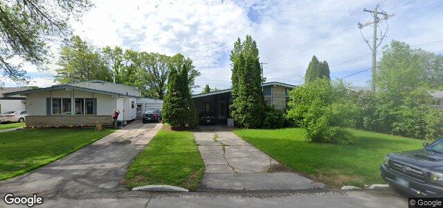 Larawan ng 37 Jolliett Crescent sa Winnipeg, Manitoba