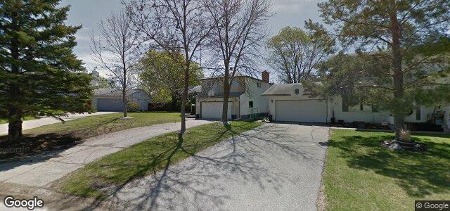 Larawan ng 39 Haliburton Bay sa Winnipeg, Manitoba