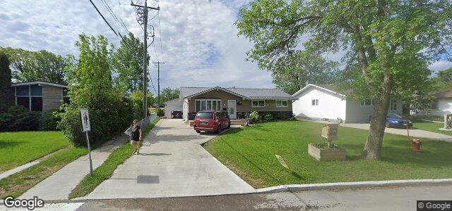 Larawan ng 39 Jolliett Crescent sa Winnipeg, Manitoba
