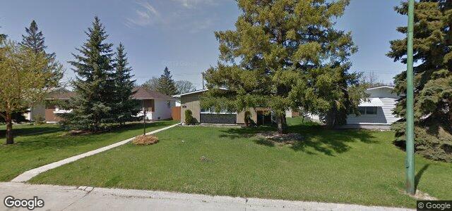 Larawan ng 390 Whitegates Crescent sa Winnipeg, Manitoba