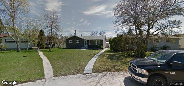 Larawan ng 43 Belcourt Bay sa Winnipeg, Manitoba