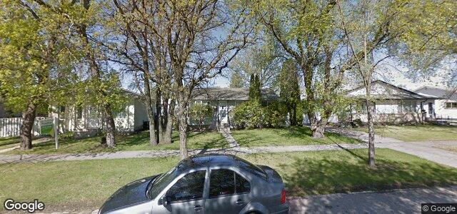 Photo of 438 Seaton Street in Winnipeg, Manitoba