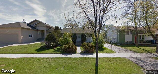 Photo of 449 Seaton Street in Winnipeg, Manitoba