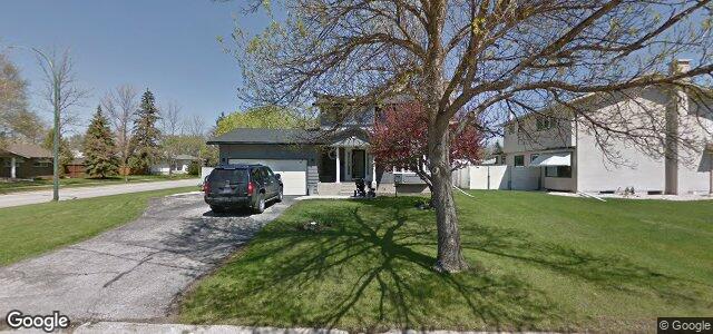 Larawan ng 46 Haliburton Bay sa Winnipeg, Manitoba