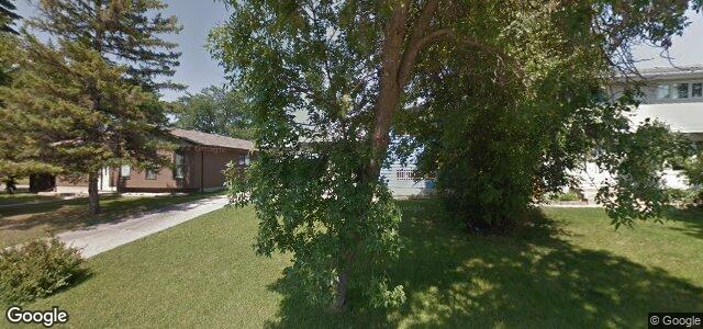 Larawan ng 47 Allard Avenue sa Winnipeg, Manitoba