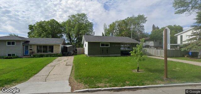 Larawan ng 49 Jolliett Crescent sa Winnipeg, Manitoba