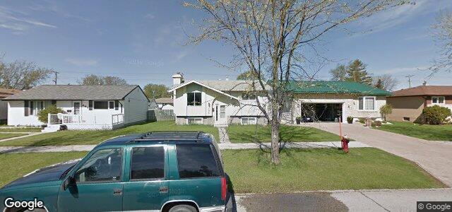 Larawan ng 496 Seaton Street sa Winnipeg, Manitoba