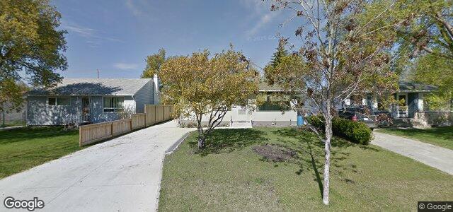 Larawan ng 504 Sumach Street sa Winnipeg, Manitoba