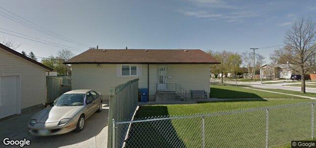 Larawan ng 535 Raquette Street sa Winnipeg, Manitoba