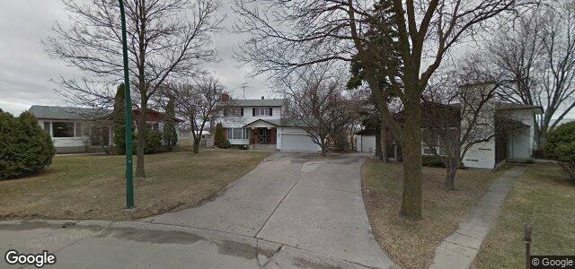 Larawan ng 55 Pontiac Bay sa Winnipeg, Manitoba