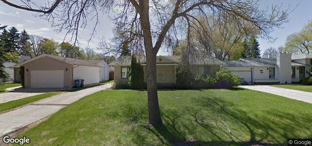 Larawan ng 63 Robert Service Bay sa Winnipeg, Manitoba