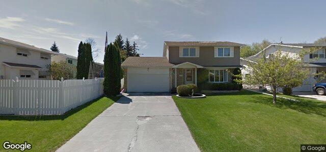 Larawan ng 64 Kilmer Avenue sa Winnipeg, Manitoba