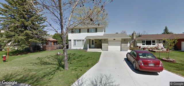 Larawan ng 66 Robert Service Bay sa Winnipeg, Manitoba