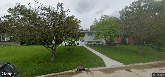 Larawan ng 67 Haultain Crescent sa Winnipeg, Manitoba
