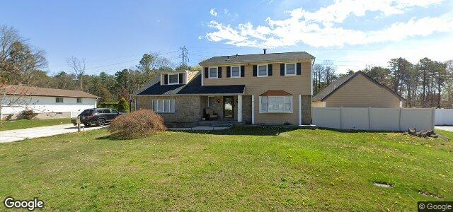 Larawan ng 7 Kilmer Avenue sa Winnipeg, Manitoba