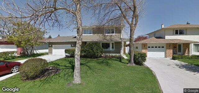 Larawan ng 74 Robert Service Bay sa Winnipeg, Manitoba