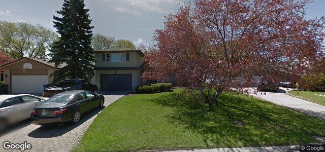 Larawan ng 75 Robert Service Bay sa Winnipeg, Manitoba