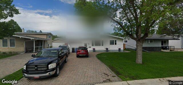 Larawan ng 77 Columbus Crescent sa Winnipeg, Manitoba