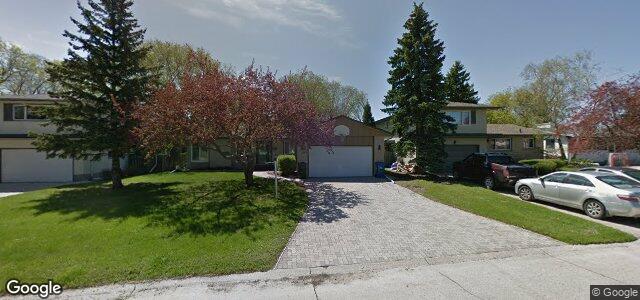 Larawan ng 79 Robert Service Bay sa Winnipeg, Manitoba