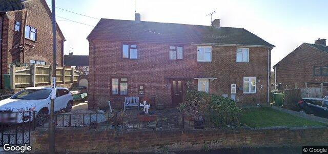 Larawan ng 8 Frost Avenue sa Winnipeg, Manitoba