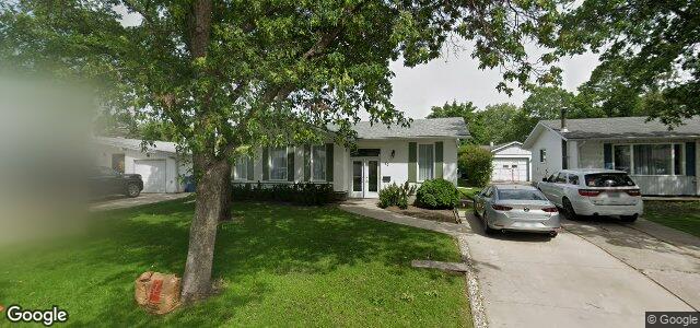 Larawan ng 82 Dickens Drive sa Winnipeg, Manitoba