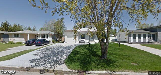 Larawan ng 83 Erlandson Drive sa Winnipeg, Manitoba