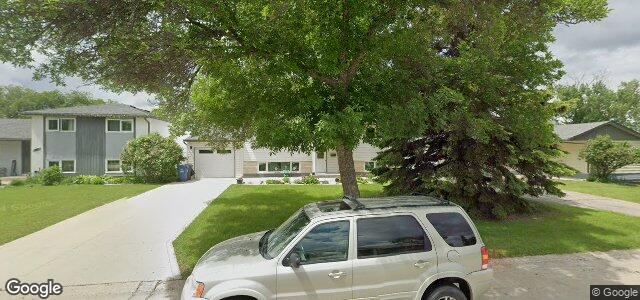 Larawan ng 83 Twain Drive sa Winnipeg, Manitoba