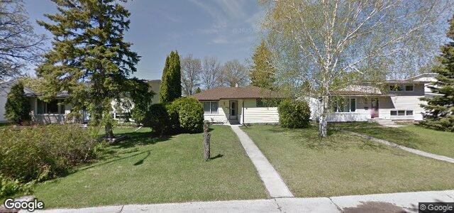 Larawan ng 92 Addison Crescent sa Winnipeg, Manitoba