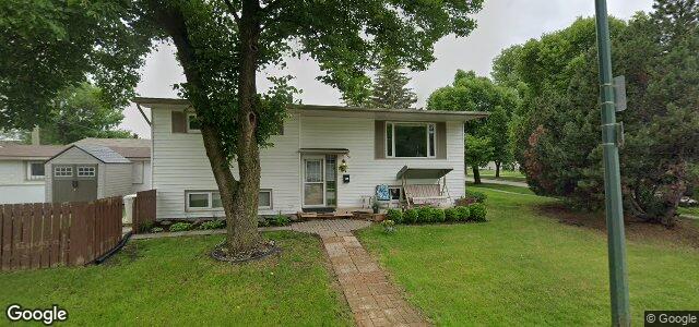 Larawan ng 94 Haultain Crescent sa Winnipeg, Manitoba