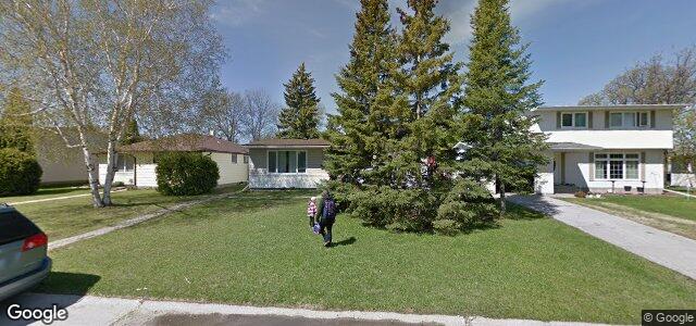 Larawan ng 96 Addison Crescent sa Winnipeg, Manitoba