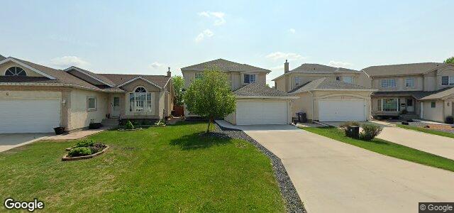 Photo of 10 Vineland Crescent in Winnipeg, Manitoba