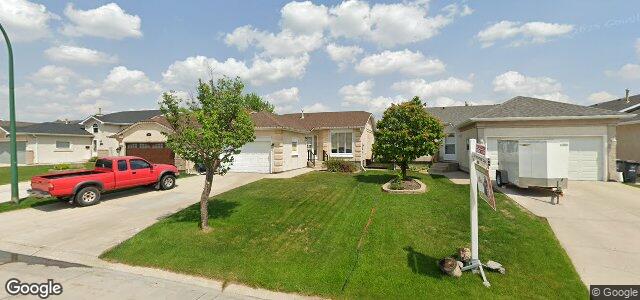 Larawan ng 100 Cedar Glen Road sa Winnipeg, Manitoba