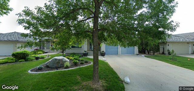 Larawan ng 100 Vanderbilt Drive sa Winnipeg, Manitoba