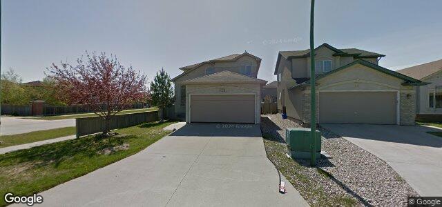 Larawan ng 102 Knightswood Court sa Winnipeg, Manitoba