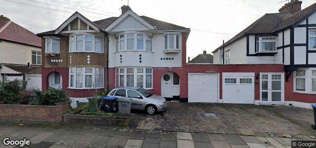 Larawan ng 103 Fleetwood Road sa Winnipeg, Manitoba